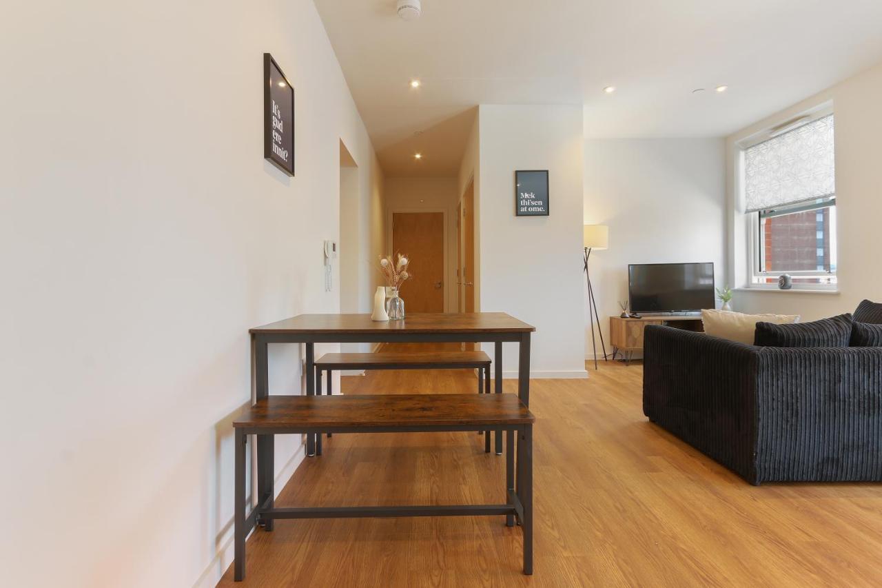Modern 2-Bed Apartment, Free Parking, City Centre, Netflix & Pet Friendly - Hosted By Stay Host Save Sheffield Exteriör bild