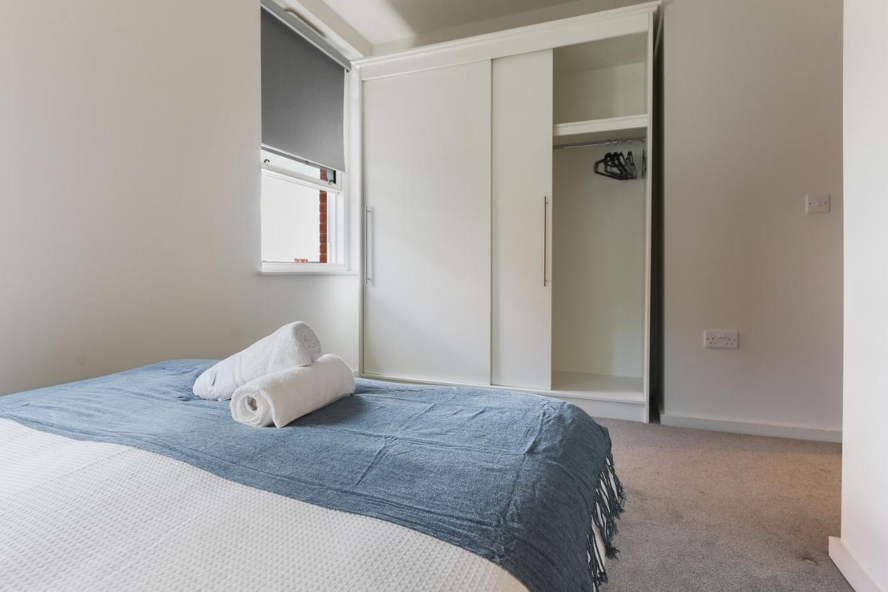 Modern 2-Bed Apartment, Free Parking, City Centre, Netflix & Pet Friendly - Hosted By Stay Host Save Sheffield Exteriör bild